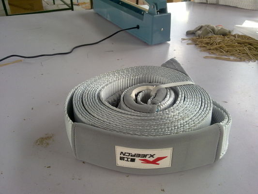 kaufen Personalisierte Logo Abschleppgurte für LKW, Seilwindenverlängerungen, MBS 8000 KG, 75mm online manufacture