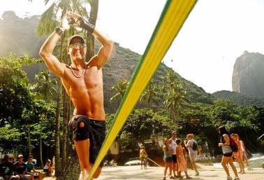 kaufen Seil-gelbe Farbe Slackline des Polyester-gewebten Materials gehende mit kundengebundenem Logo online manufacture